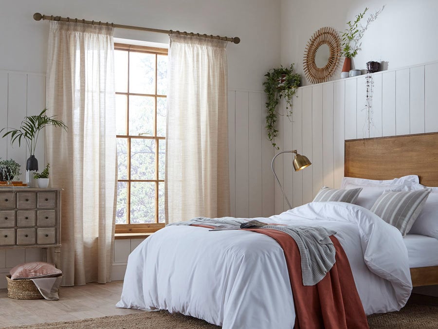 Common Curtain Pole Mistakes to Avoid (And How to Fix Them)