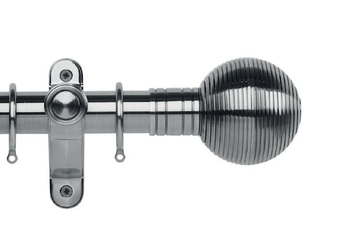 Rolls Galleria Metals 35mm Brushed Silver Ribbed Ball Curtain Pole