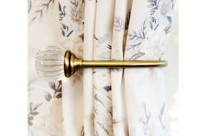 Laura Ashley Vivien Glass Curtain Holdback Antique Brass - Thumbnail 2